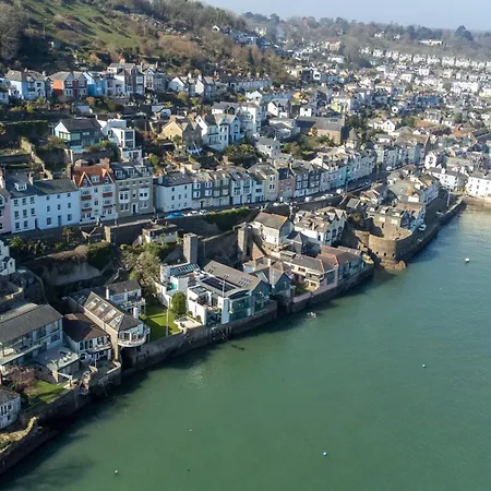 Riverside Apartment With Stunning Views & Patio Kingswear Exterior photo